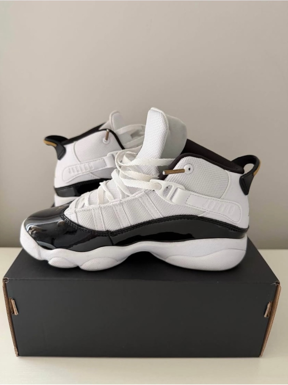 Jordan 6 Rings - Picture 6 of 8
